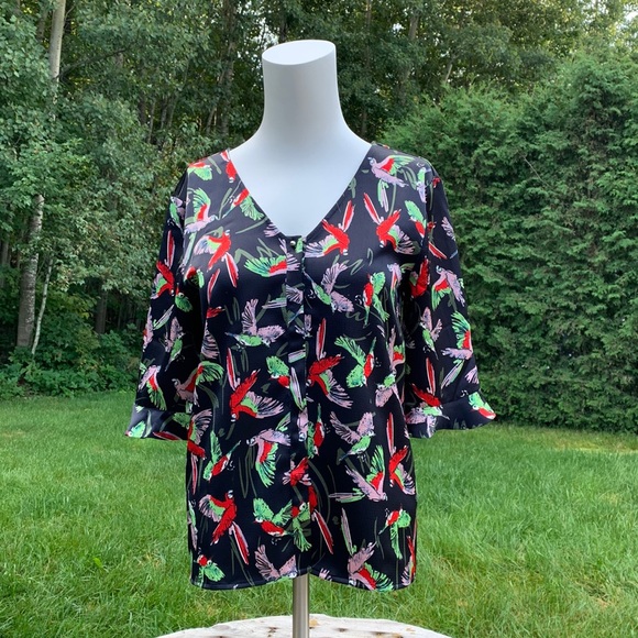 Hugo Boss ⎮ Satin parrot blouse - Picture 1 of 10